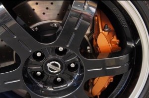 2014-Nissan-GT-R-Black-Edition-Wheels-e1377213145505